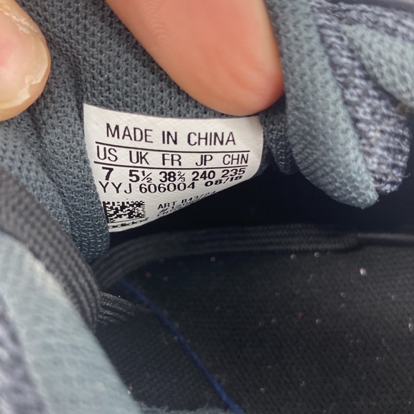 Adidas Solyx Running Shoes - Picture 8 of 8